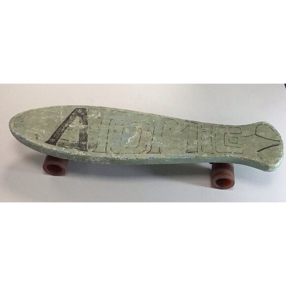 Vintage ATOMIC 1970' Blue Sturdy Ribbed Plastic Heavy Duty Skateboard 25.5''🩵 - Picture 2 of 5